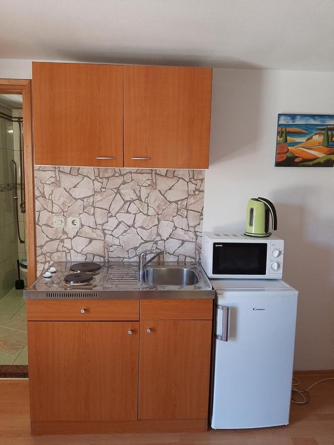Apartments Maya Биоград на Мору Екстериор снимка